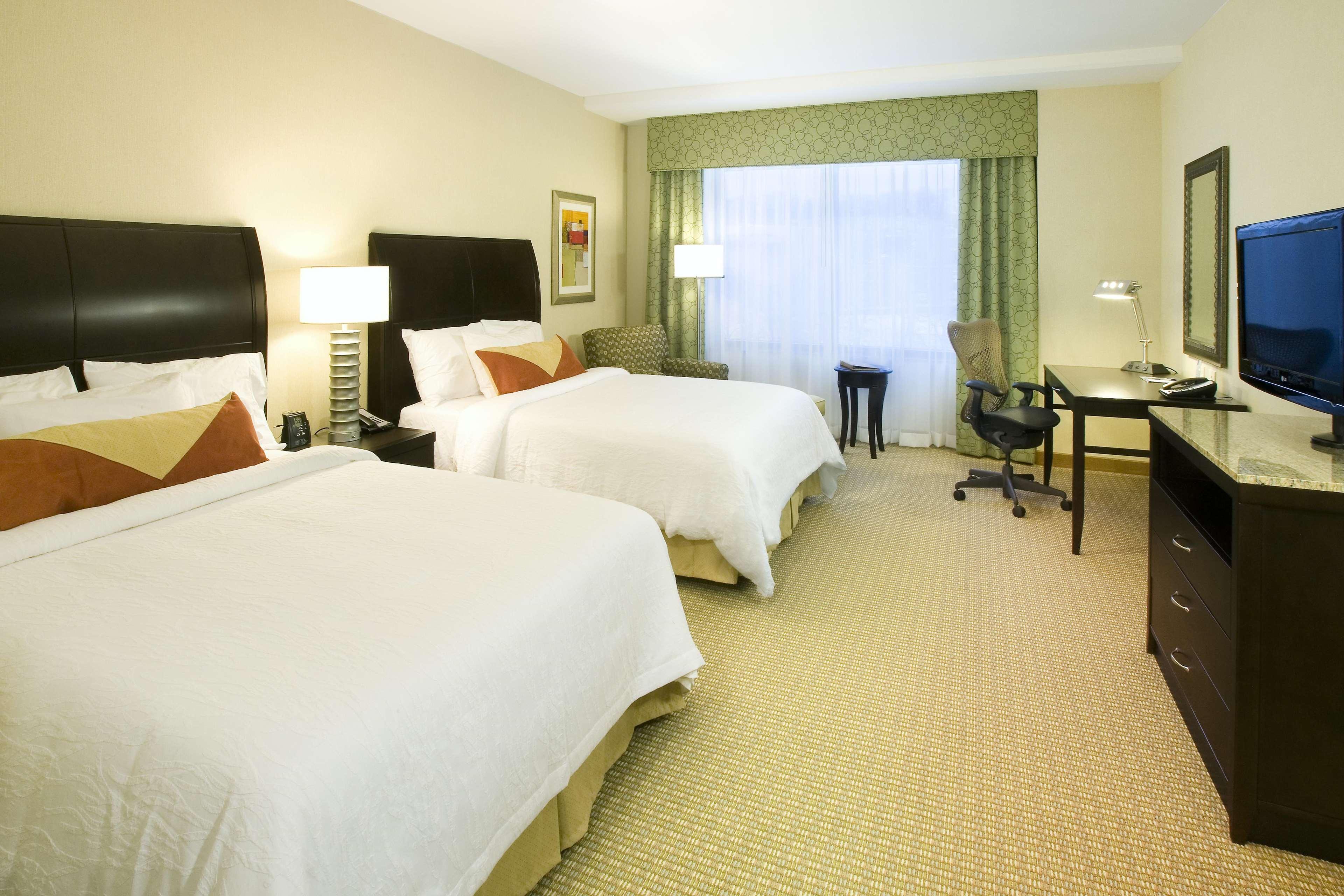 Hilton Garden Inn Shirlington Arlington Rom bilde